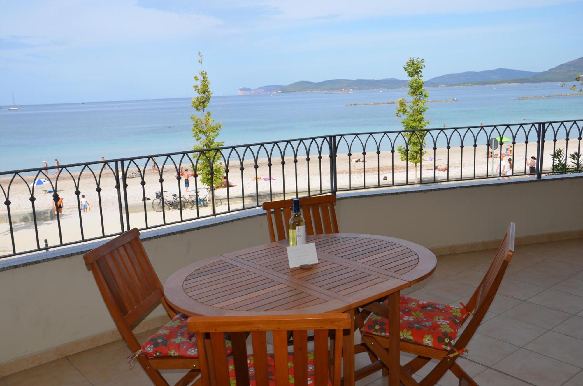 Il Mare Di Alida Apartment อาลเกโร ห้อง รูปภาพ