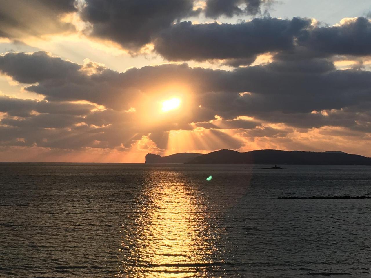 Il Mare Di Alida Apartment อาลเกโร ภายนอก รูปภาพ