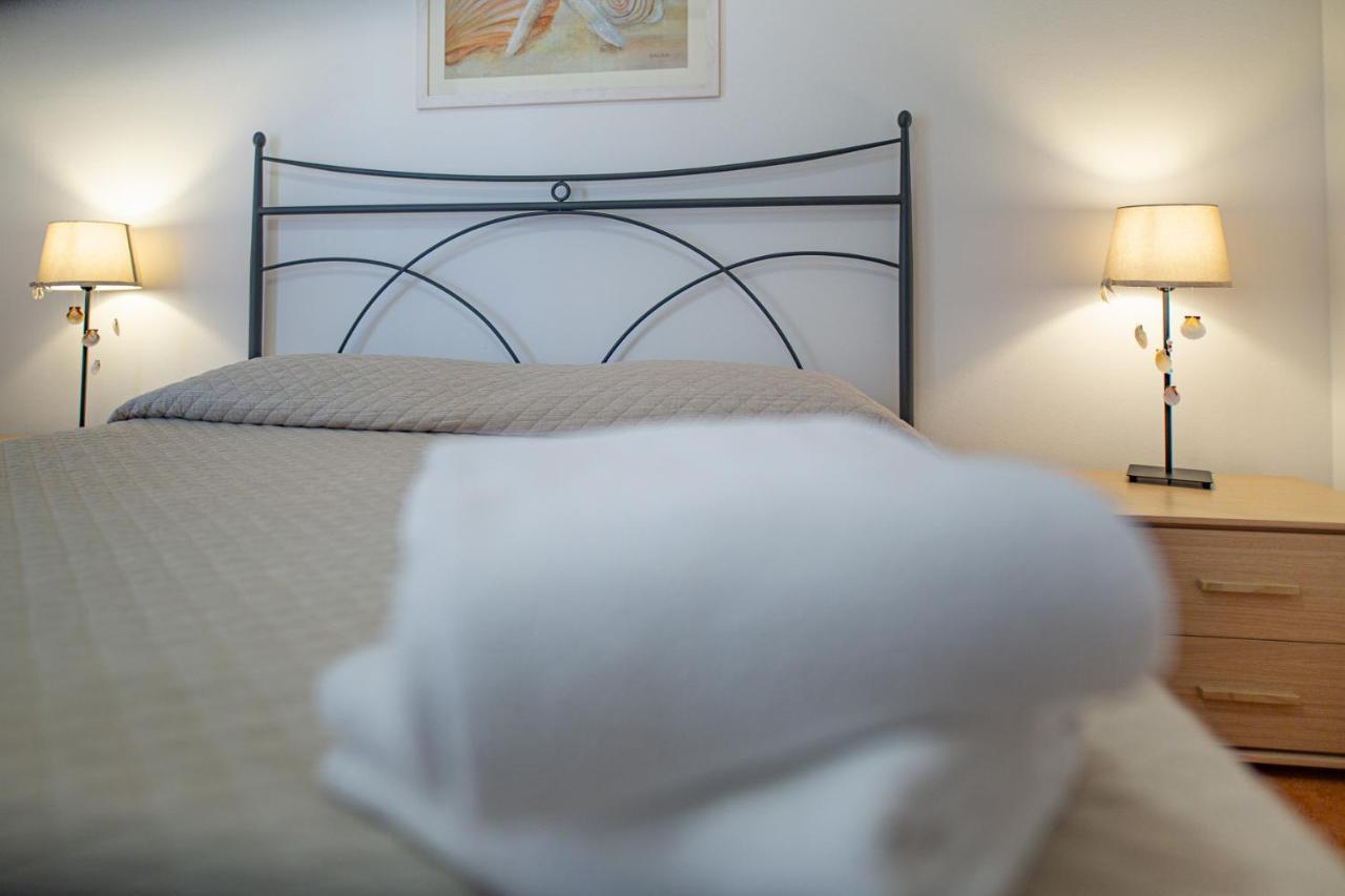 Il Mare Di Alida Apartment อาลเกโร ภายนอก รูปภาพ